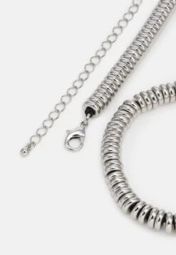 Pier One Set - Collier - Silver-Coloured -France Pier One Soldes Boutique 024f5214d8db4f7d83effab42f3b21d6