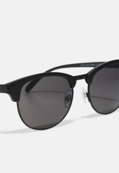 Pier One Unisex - Lunettes De Soleil - Black -France Pier One Soldes Boutique 07614bed52e840d38dfcd9c78627c9bd