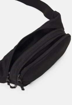 Pier One Sac Banane - Black 8 Pier One Sac Banane - Black -France Pier One Soldes Boutique 0fe8b8e198e84d35ad5c4ae1d3cb874c