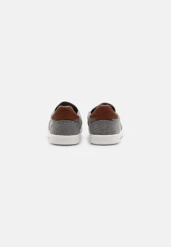 Pier One Unisex - Mocassins - Dark Grey -France Pier One Soldes Boutique 1a4cf2d9897d4c98b0ddac911d5c994e