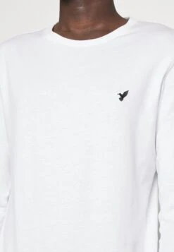 Pier One 3 Pack Unisex - T-Shirt À Manches Longues - White/Dark Blue/Bordeaux 15 Pier One 3 Pack Unisex - T-Shirt À Manches Longues - White/Dark Blue/Bordeaux -France Pier One Soldes Boutique 1b2ede20e58f406e95e3473a02af3d18