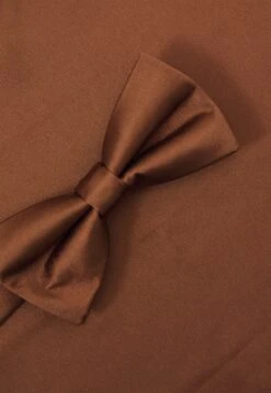 Pier One Set - Autres Accessoires - Ochre -France Pier One Soldes Boutique 1cd40a1d9e814b888a1dc088e1bb0c79