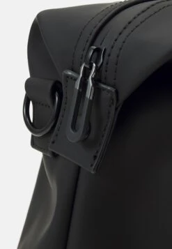 Pier One Unisex - Sac Week-End - Black -France Pier One Soldes Boutique 2203c9344bef46fbb8d0ff6e1b95df71