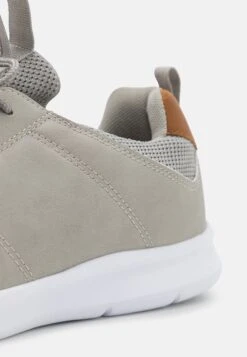 Pier One Baskets Basses - Light Grey -France Pier One Soldes Boutique 352a51dd935a42d4b948d56413b28ca7