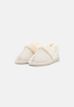 Pier One Chaussons - White -France Pier One Soldes Boutique 3d24649a22144e62b50d5c178dda582a