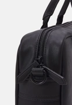 Pier One Sac Ordinateur - Black -France Pier One Soldes Boutique 44abbd3f0a534cbf86947e307e4279cd