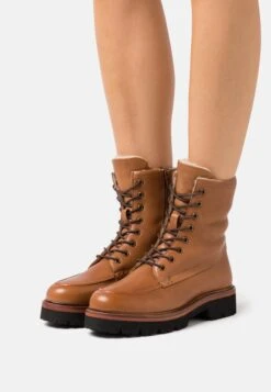 Pier One Leather Winter Boot - Bottines À Lacets - Cognac