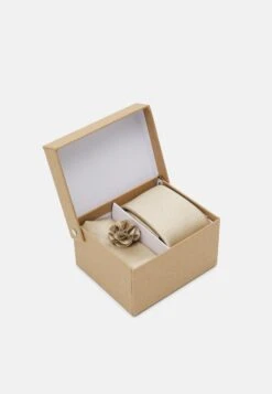 Pier One Set - Autres Accessoires - Beige -France Pier One Soldes Boutique 5dfa39d4f14a47e495c04fd8aad3fb4e