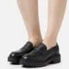 Pier One Leather - Mocassins - Black