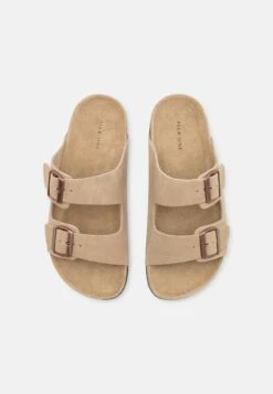 Pier One Leather Unisex - Chaussons - Beige -France Pier One Soldes Boutique 658db7c748df48419a27fd940a9ac1ce