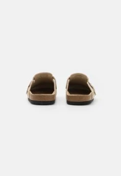 Pier One Leather Unisex - Chaussons - Beige -France Pier One Soldes Boutique 7fc4209f0b9d443b96717beece6deee4