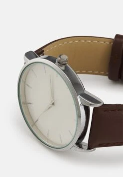 Pier One Montre - Brown/Silvercoloured -France Pier One Soldes Boutique 8d219c56f0834fbdb3eb2636f480c050