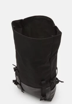 Pier One Unisex - Sac À Dos - Black -France Pier One Soldes Boutique 90ef054aa1654346993f0d687704ac8b