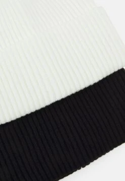 Pier One Unisex 2 Pack - Bonnet - Black/White -France Pier One Soldes Boutique 93f660b00d0d40d788daffcd029cdafb