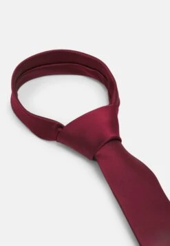 Pier One Set - Mouchoir De Poche - Bordeaux -France Pier One Soldes Boutique aed09475b193478794156dbb9c240258