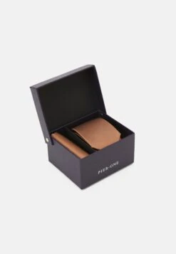 Pier One Set - Mouchoir De Poche - Brown -France Pier One Soldes Boutique babe3a8e1d9249caa1f087b31d93f505