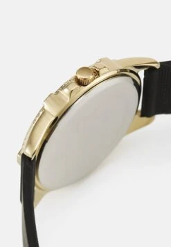 Pier One Unisex - Montre - Black -France Pier One Soldes Boutique c0a79f302a954fbd9f81b60c37bdd0de