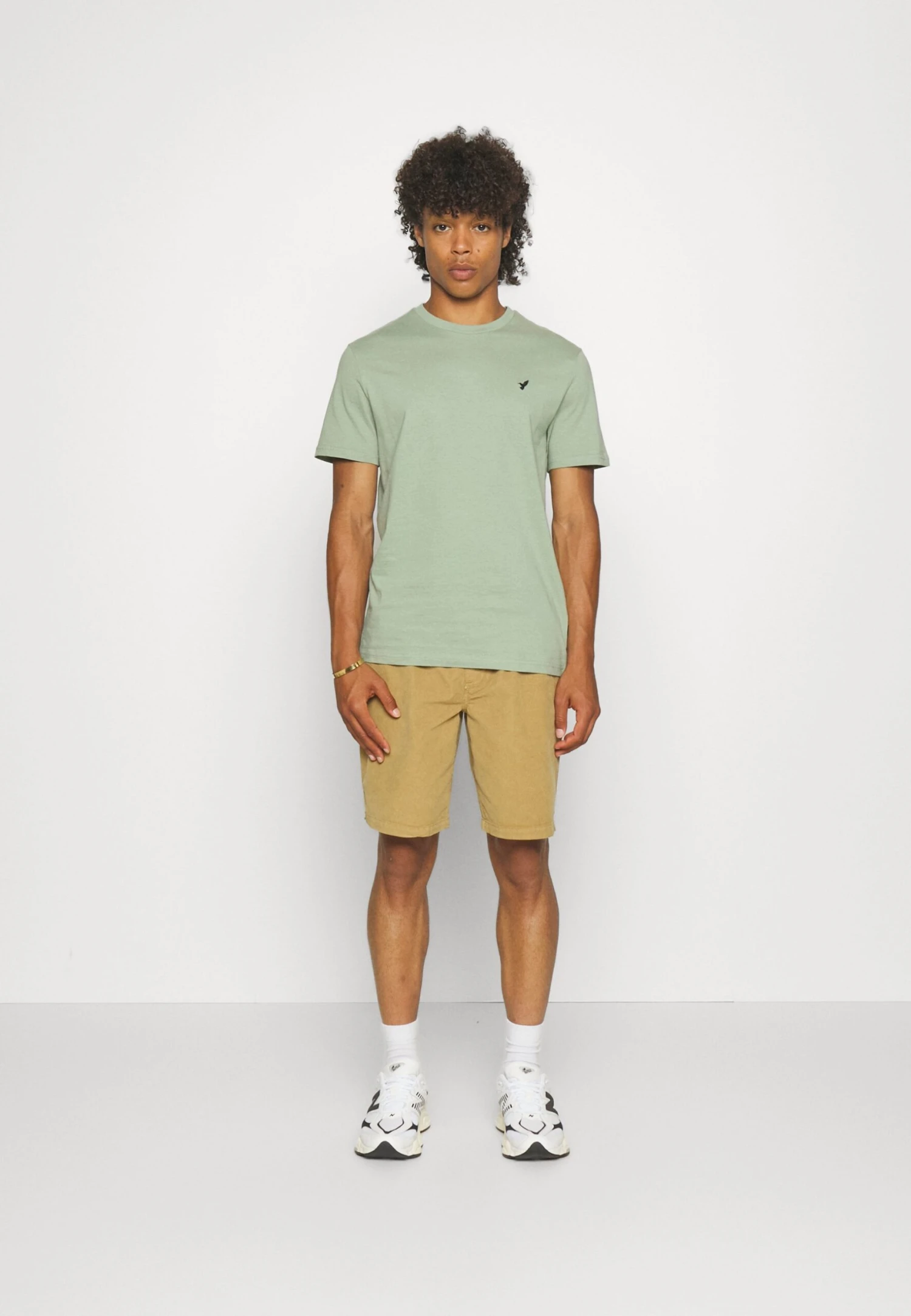 Pier One 3 Pack Unisex - T-Shirt Basique - White/Offwhite /Green 3 Pier One 3 Pack Unisex - T-Shirt Basique - White/Offwhite /Green