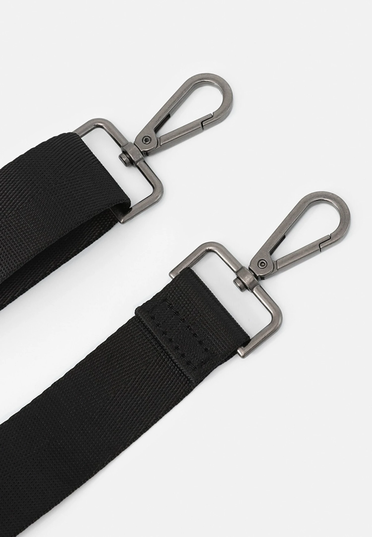 Pier One Mallette - 802 - Black 6 Pier One Mallette - 802 - Black – Image 4