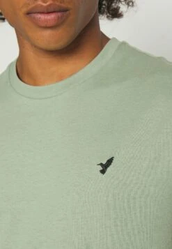 Pier One 3 Pack Unisex - T-Shirt Basique - White/Offwhite /Green 21 Pier One 3 Pack Unisex - T-Shirt Basique - White/Offwhite /Green -France Pier One Soldes Boutique d23f111cb2e748f791d902cf155010fc