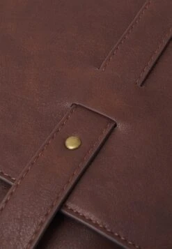 Pier One Sac Bandoulière - Dark Brown 9 Pier One Sac Bandoulière - Dark Brown -France Pier One Soldes Boutique ec2b819ef22944108a418f7909cfa2b6